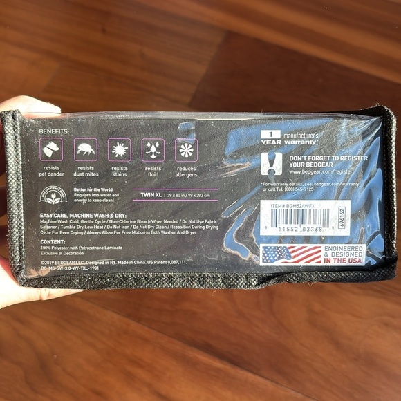 NEW Mattress protector - Picture 4 of 5